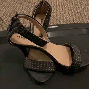 Mossimo black studded ankle strap sandals